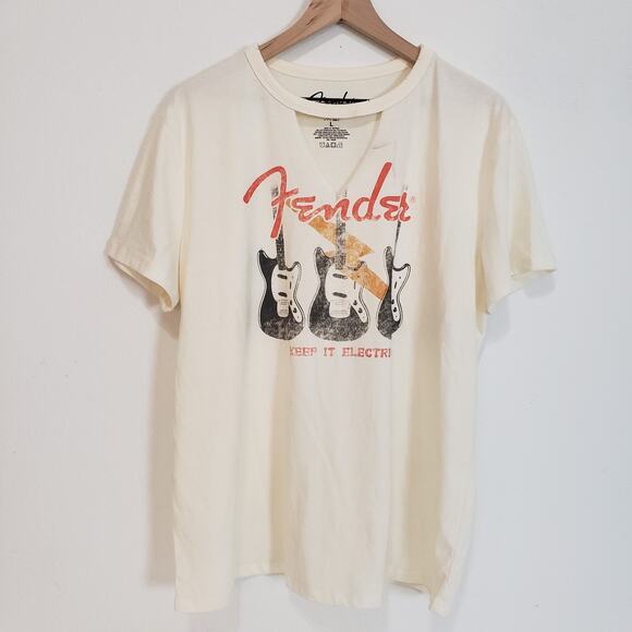 Fender Vinyl Icons Beige Womens SIZE L Graphic Guitar Logo T Shirt Short Sleeve - Picture 8 of 13